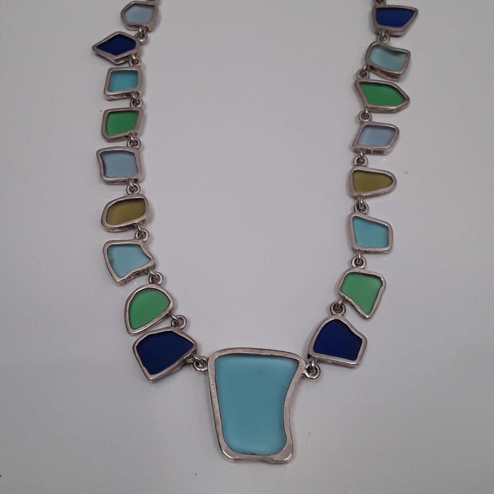 Beautiful Beach Glass Colored Silver Bezeled 18″ Adjustable Summer Necklace