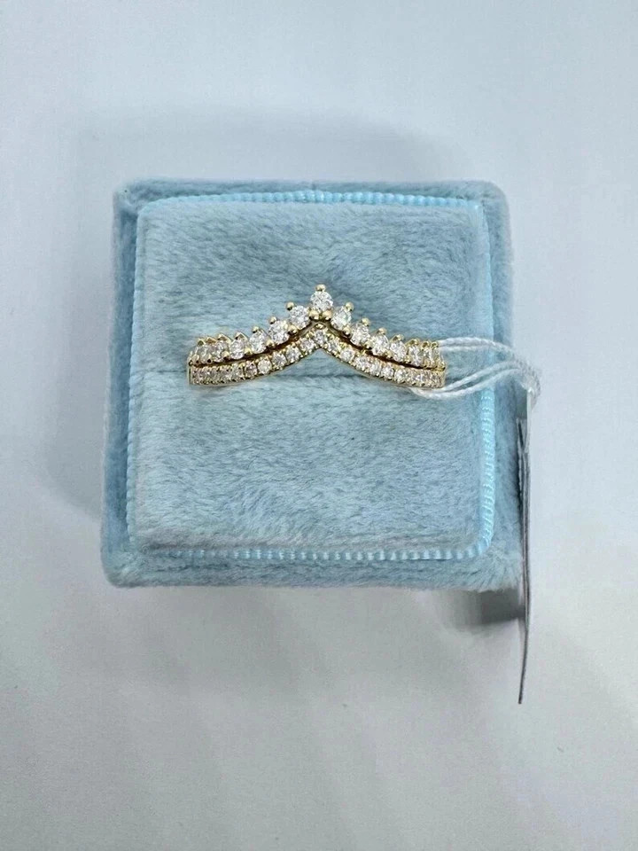 2Ct Round Cut Lab Created Diamond Women’s Chevron Ring 14K Yellow Gold Plated