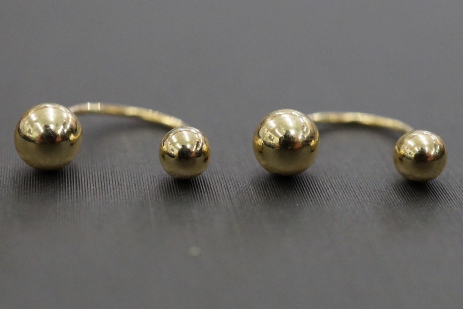 14K Solid Yellow Gold 3mm With 4mm Ball Telephone Earrings.