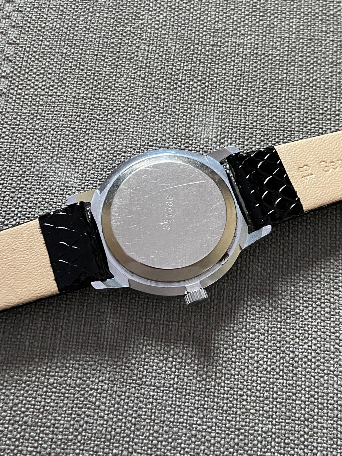 RAKETA BIG ZERO Vintage Soviet Mechanical Men’s Wristwatch
