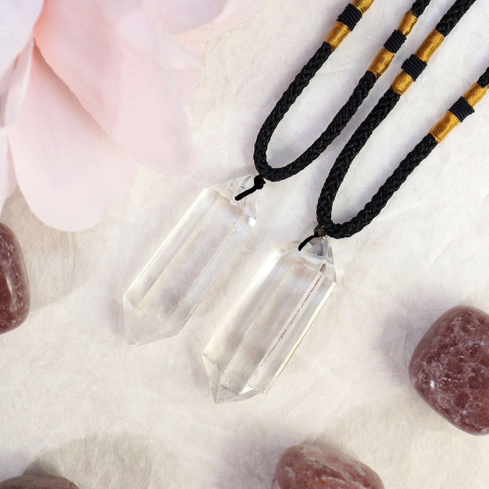 Natural Stone Hexagonal Points Pendant Healing Crystal Amulet Unisex Necklace