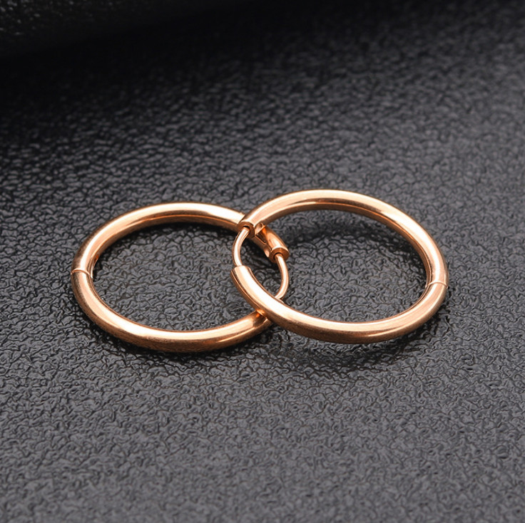 Men Women Stainless Steel Small Huggie Earrings Cartilage Lip Piercing Nose Hoop