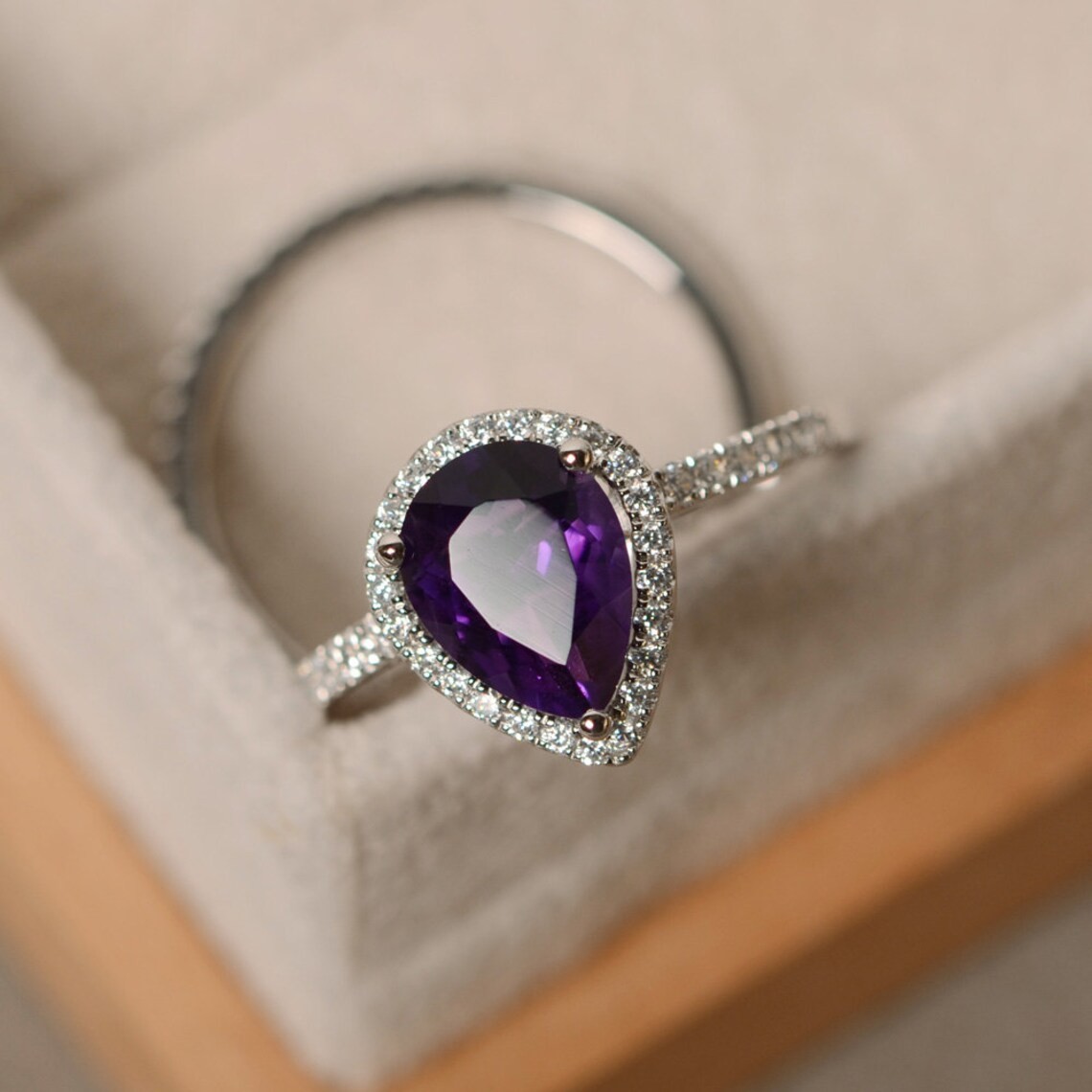 925 Silver Plated 2CT Amethyst Gemstone Dainty Stack Ring Duty Free