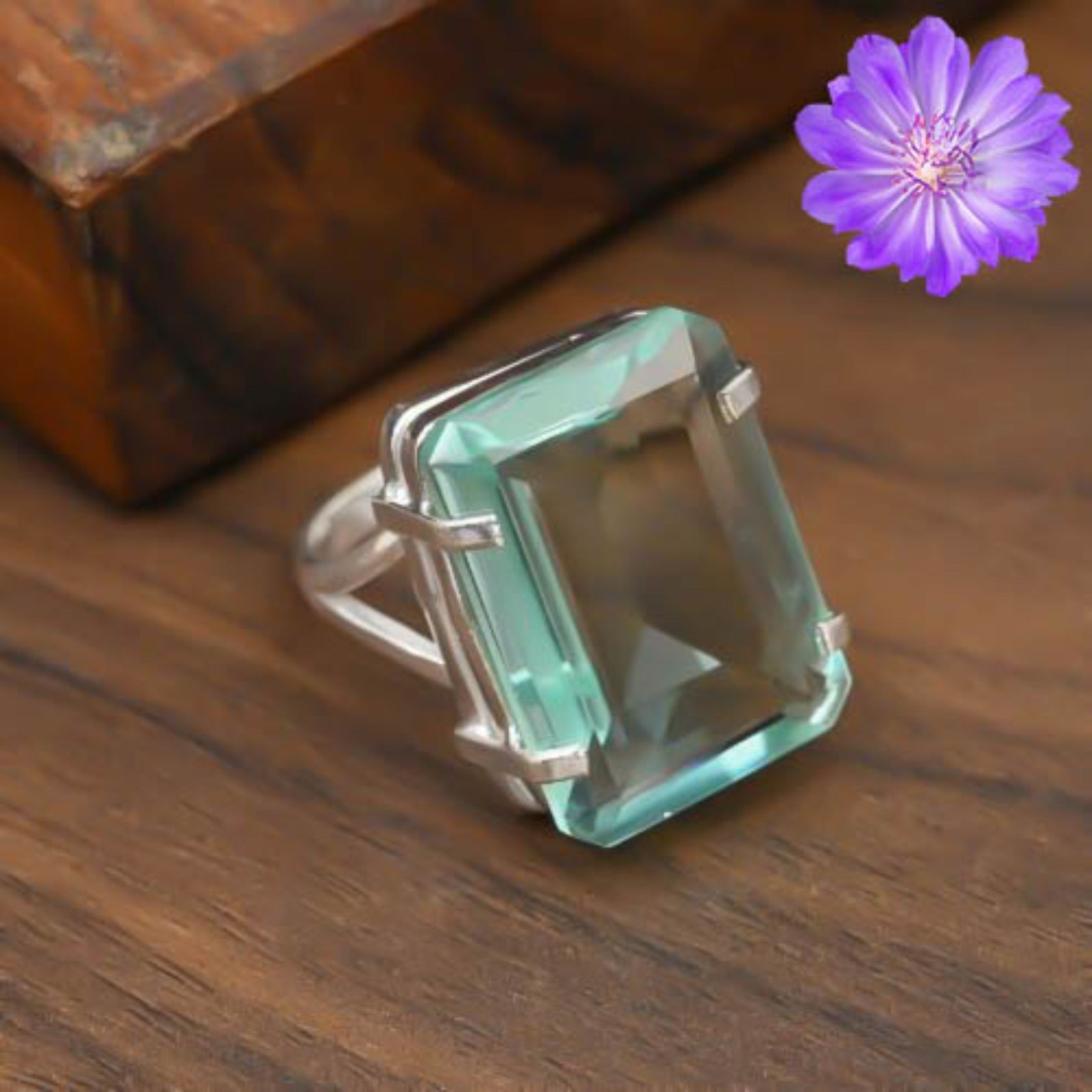 925 Sterling Silver Aquamarine Gemstone Beautiful Handmade Woman Gift Ring