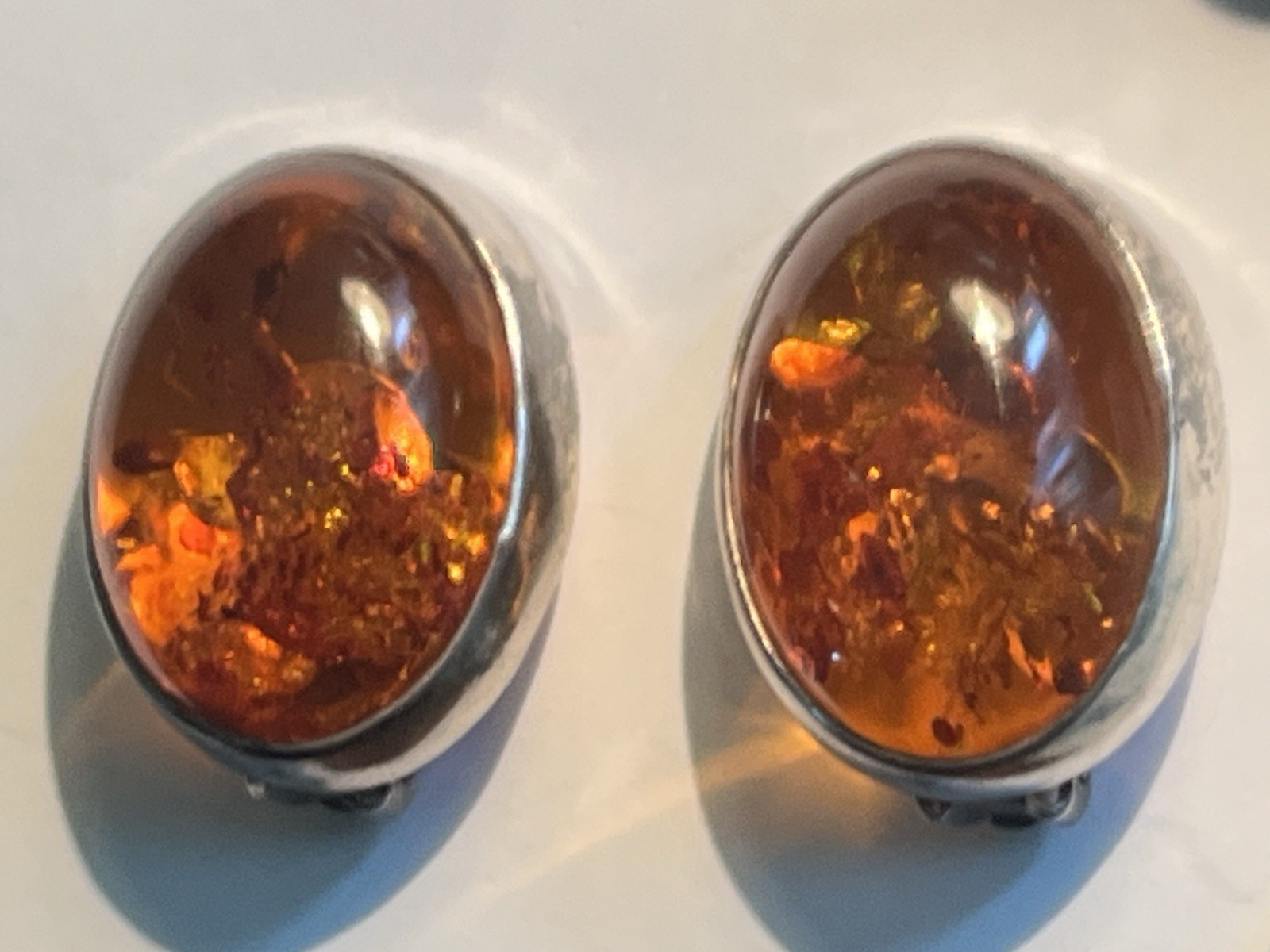 Oval Orange Amber Cabochon Bezel Clip-On Stud Earrings Silver Tone Metal