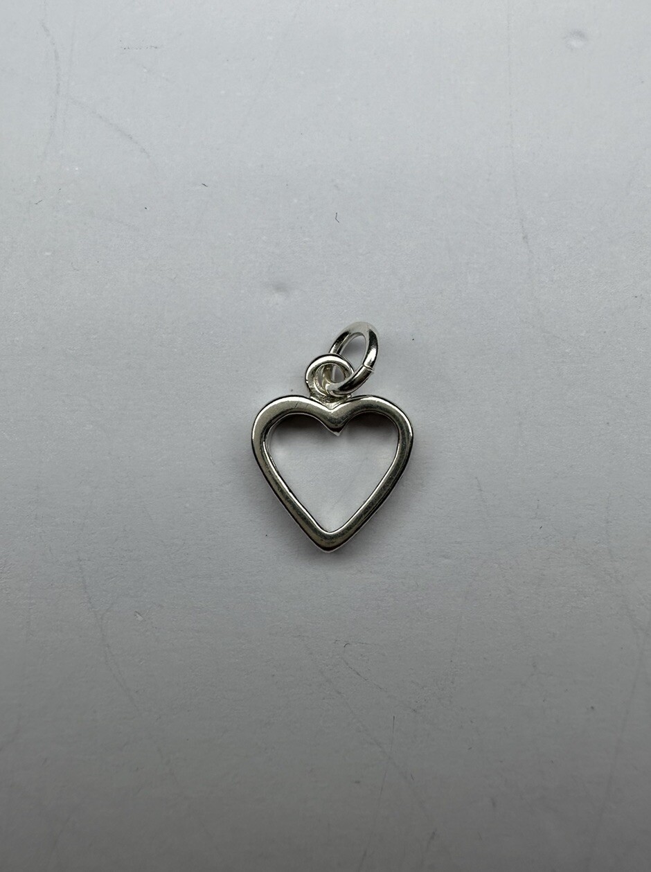 Shube’s Dakota West Sterling Silver Small Open Heart ❤️ Charm / Pendant 0.65g