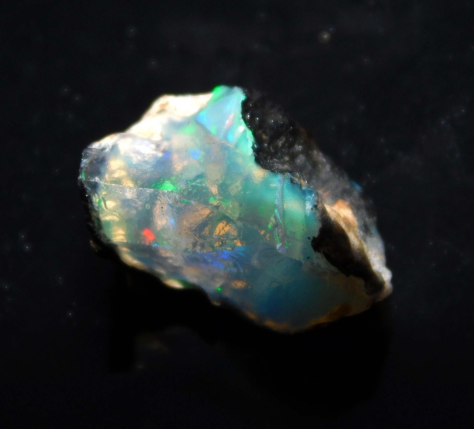 100% Natural Gemstone Ethiopian Fire Opal Rough 5.05 Carat