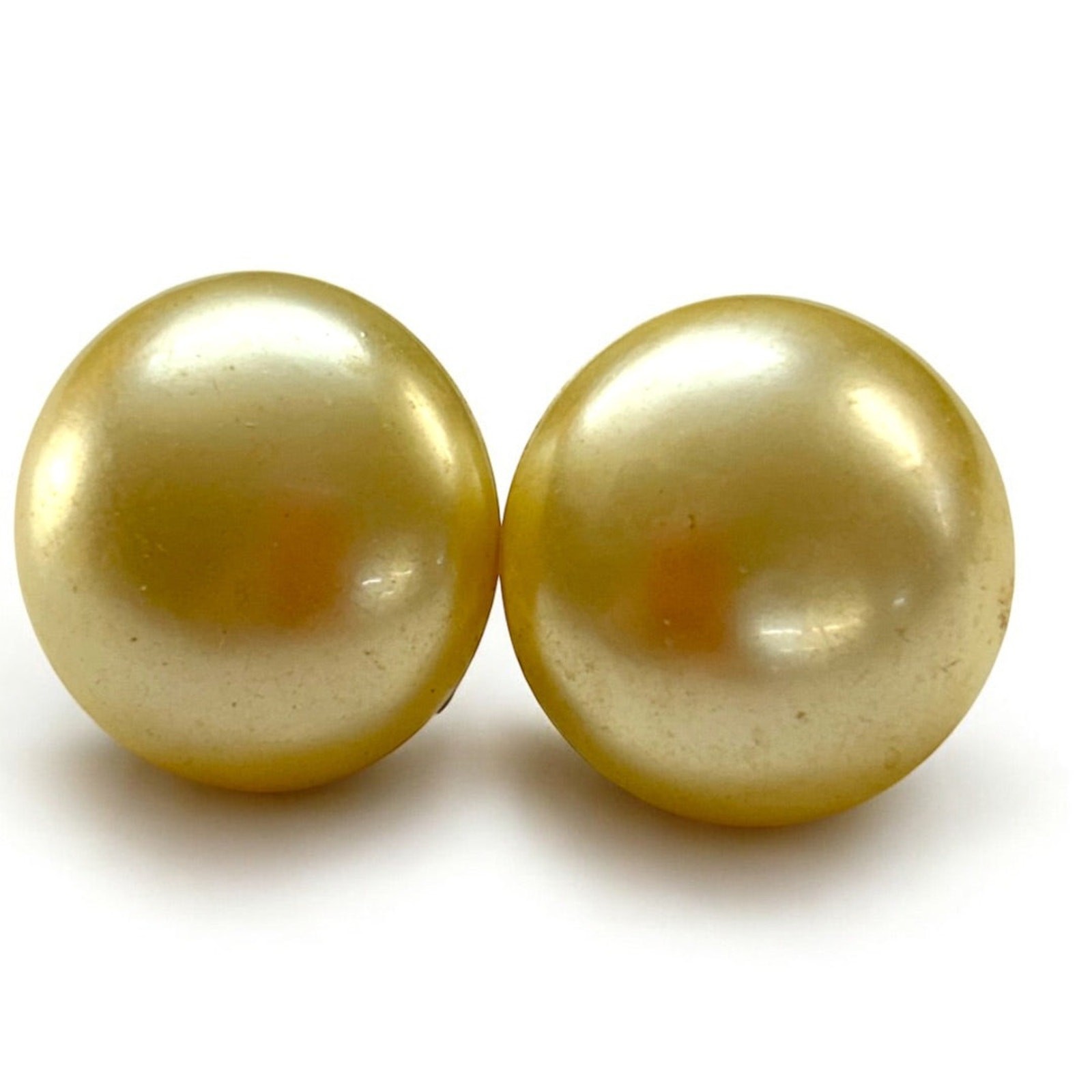 Vintage Screw Back Non-Pierced Earrings Faux Pearl Button 1 Inch Diameter