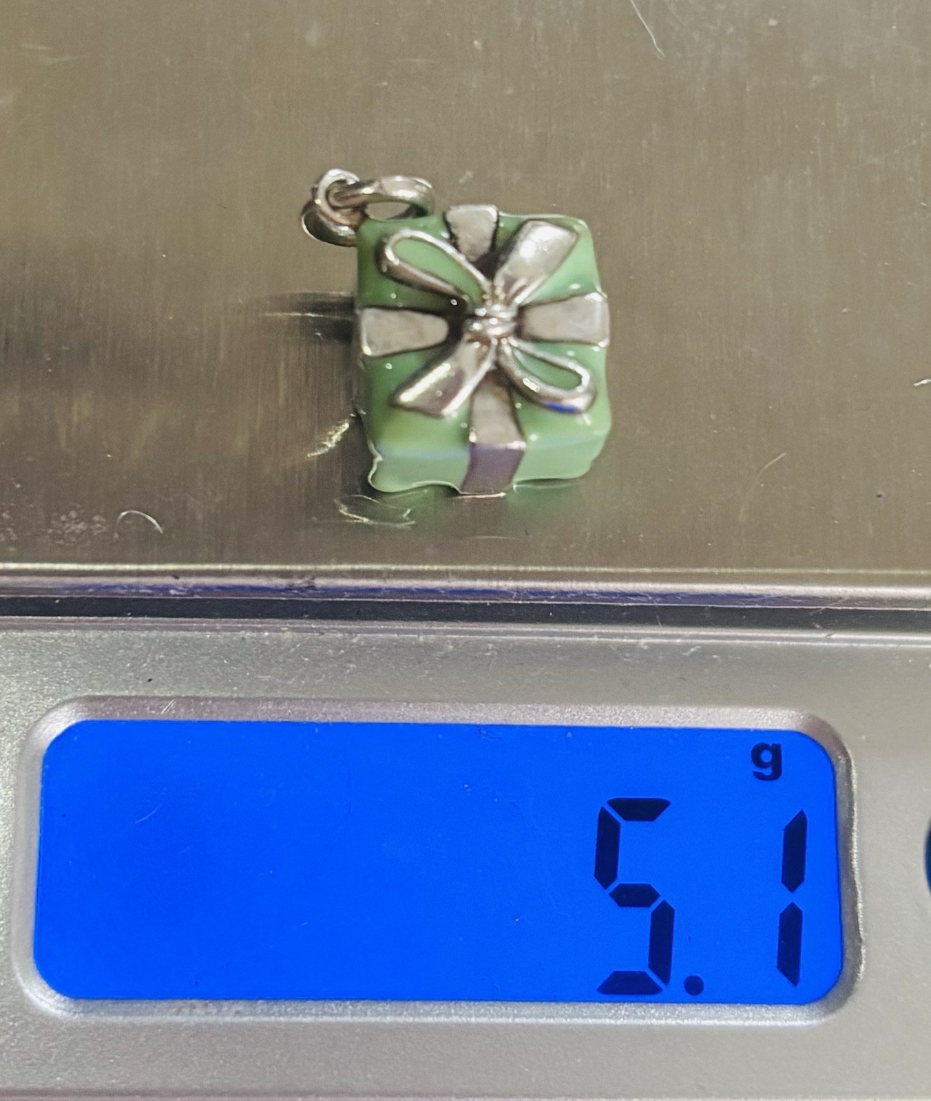 Tiffany & Co Silver Enamel Present Gift Box .46” Charm 5.1 Grams Vintage Pouch