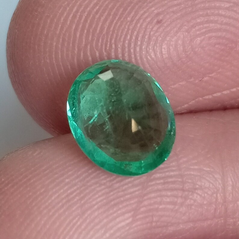 Certified Top Quality Green Emerald Oval Shape Unheated Untreated Gem 1.83 Ct