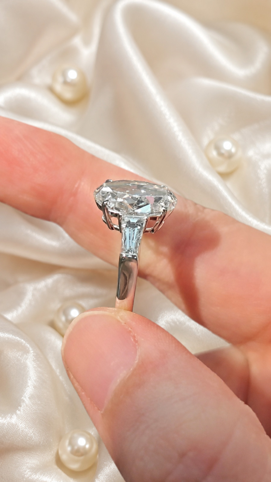 Diamond Engagement Ring 950 Platinum 6.80 Ct Oval Cut IGI Certified Lab Created