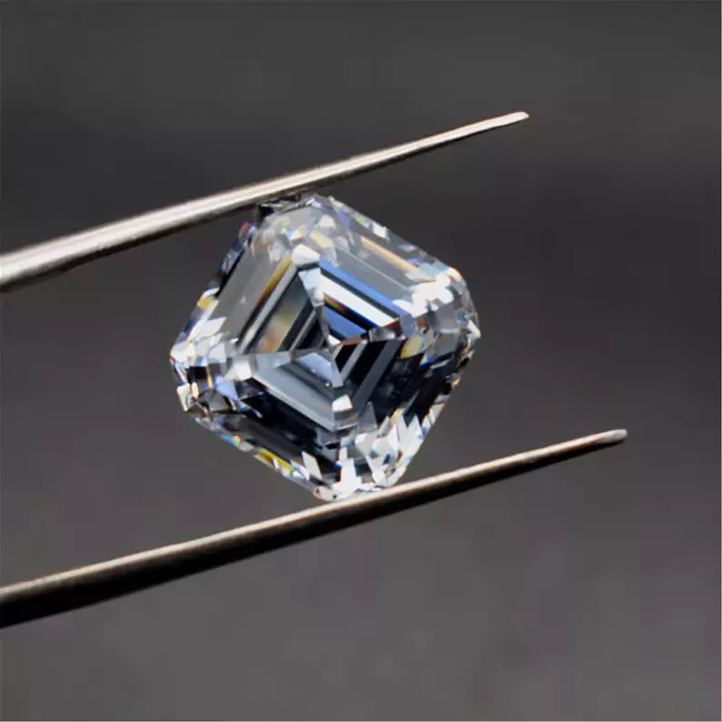 2pcs 5.5×5.5mm Asscher Cut D Color Lab Grown Diamond IF Clarity GIE Certified
