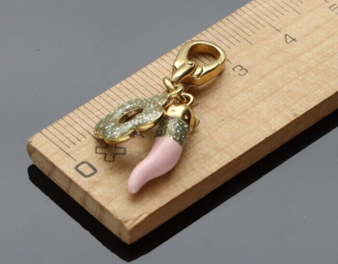 750/1000.18KT ROSE GOLD CHARMS PENDANT