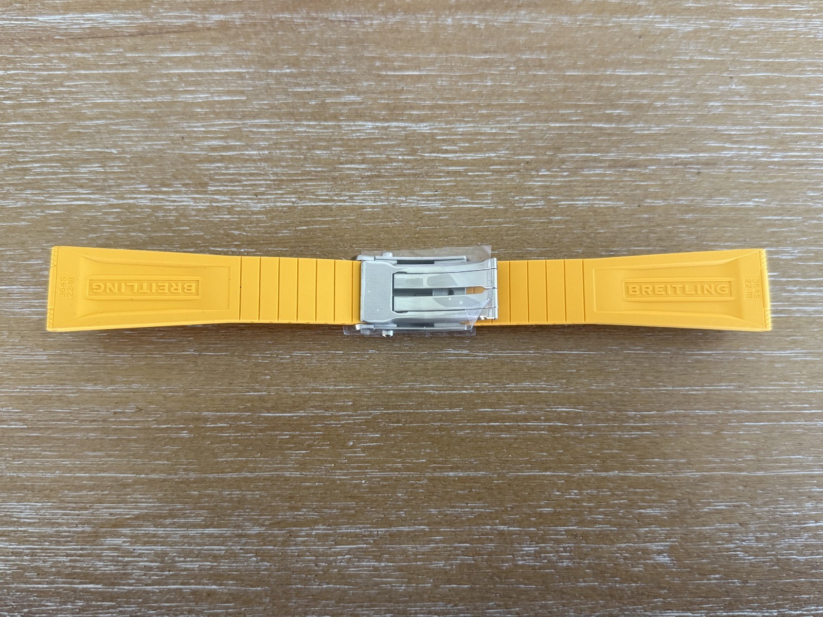 Breitling SuperOcean Diver Pro Yellow Rubber Strap Buckle A17375 22-18mm 364S