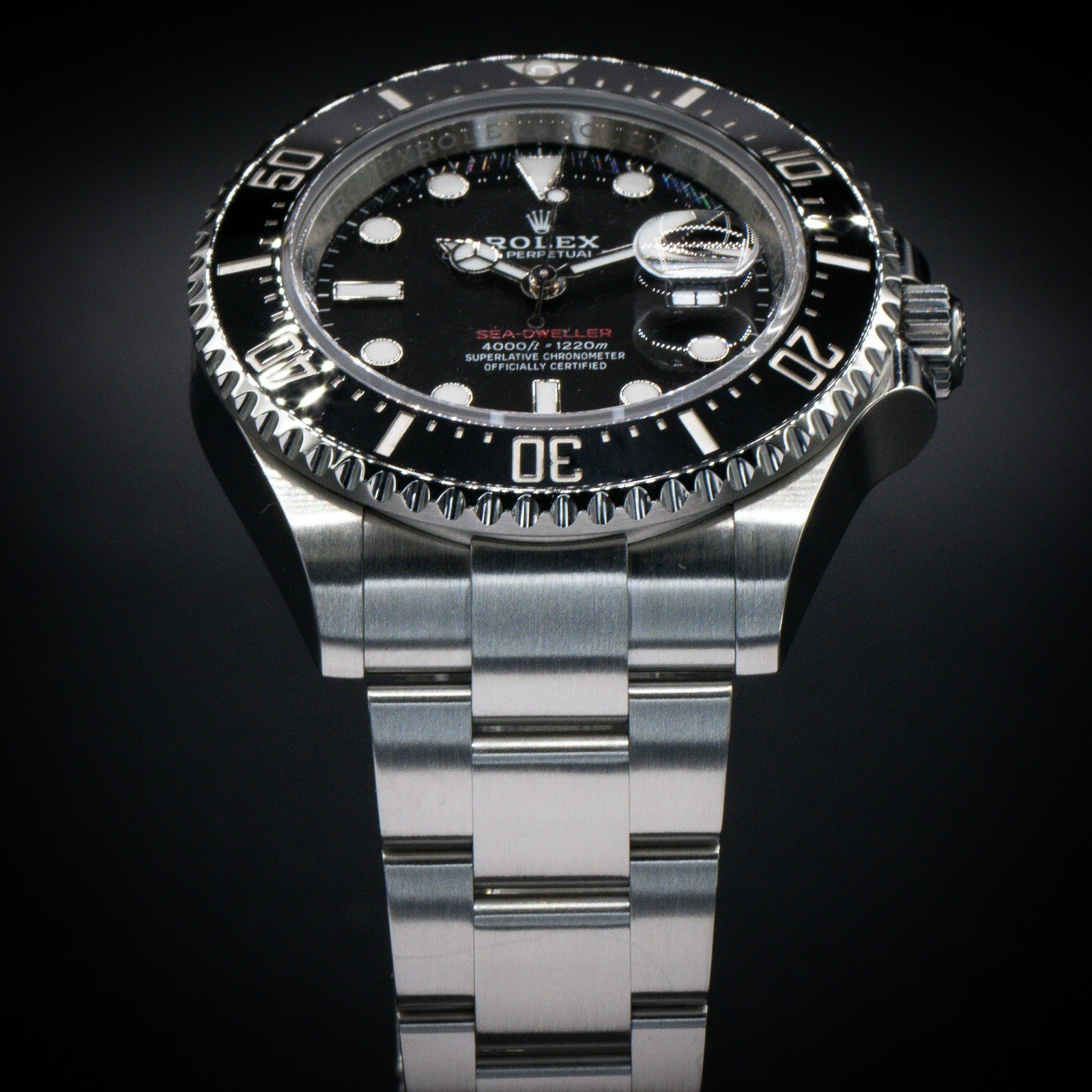 ROLEX Sea-Dweller 43mm “Single Red” | Oystersteel | Ref. 126600 | Full Set
