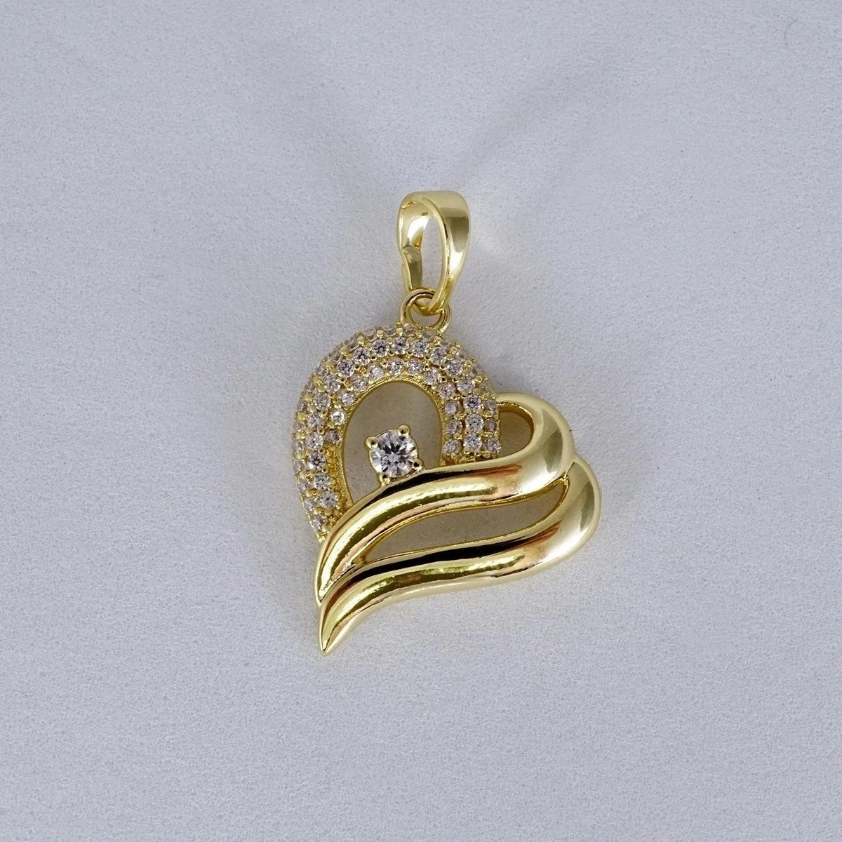 2Ct Round Cut Real Moissanite Women’s Heart Pendant 14K Yellow Gold Plated