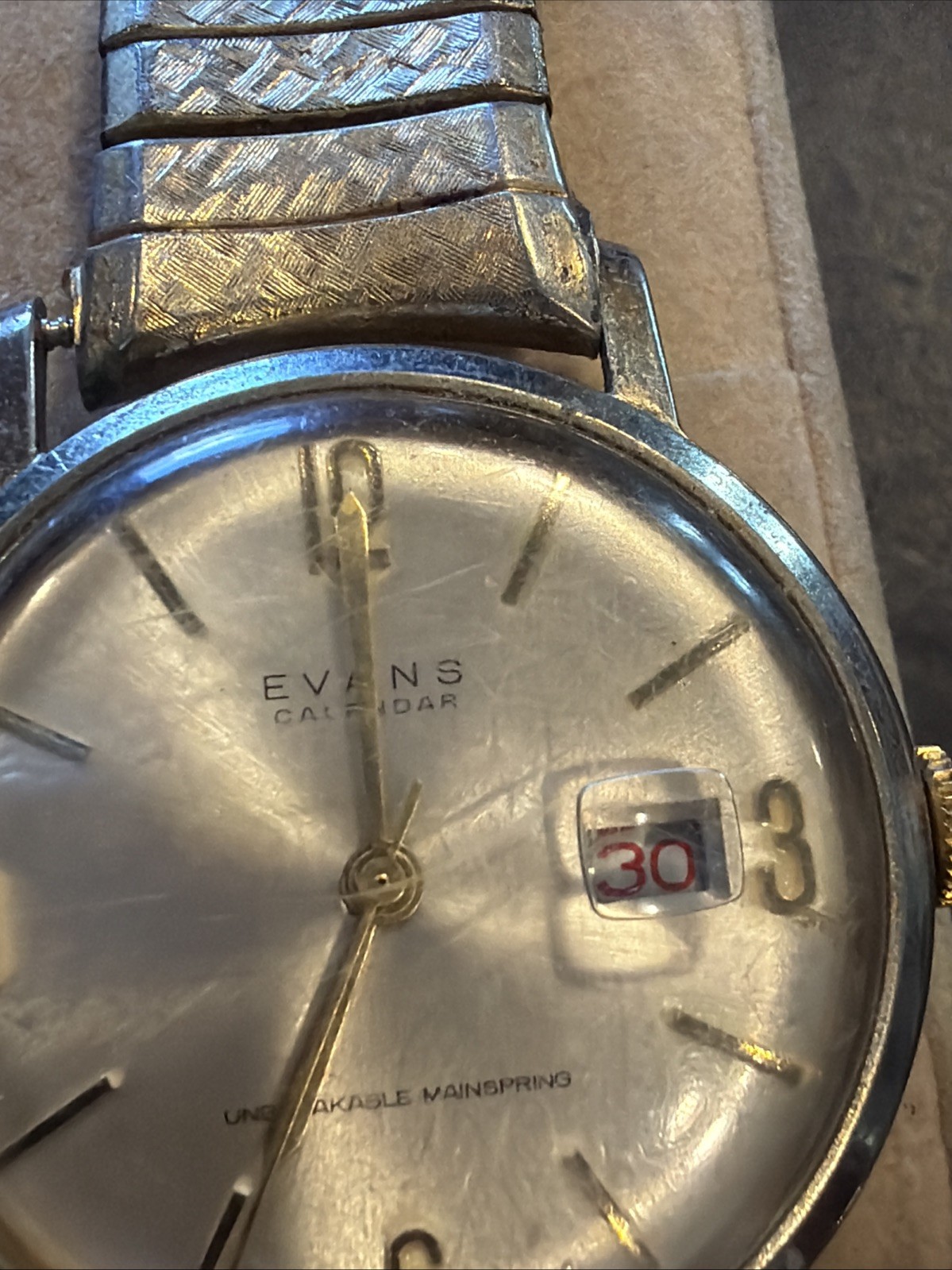 AD16 VINTAGE EVANS MEN’S WATCH 17J STEEL 34MM RUNNING SOLD IN AS IS CONDITIONS**