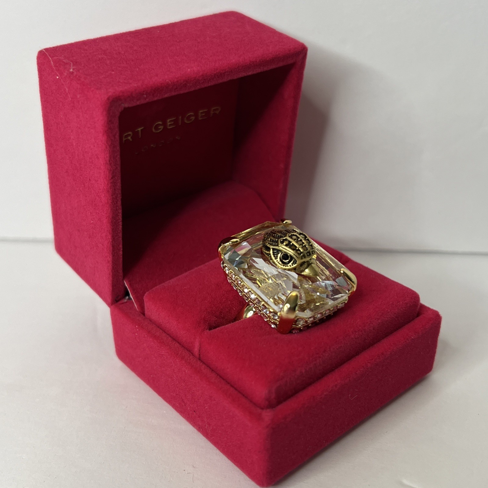 Kurt Geiger London Gold Tone Eagle Head Crystal Statement Cocktail Ring Sz 8 New