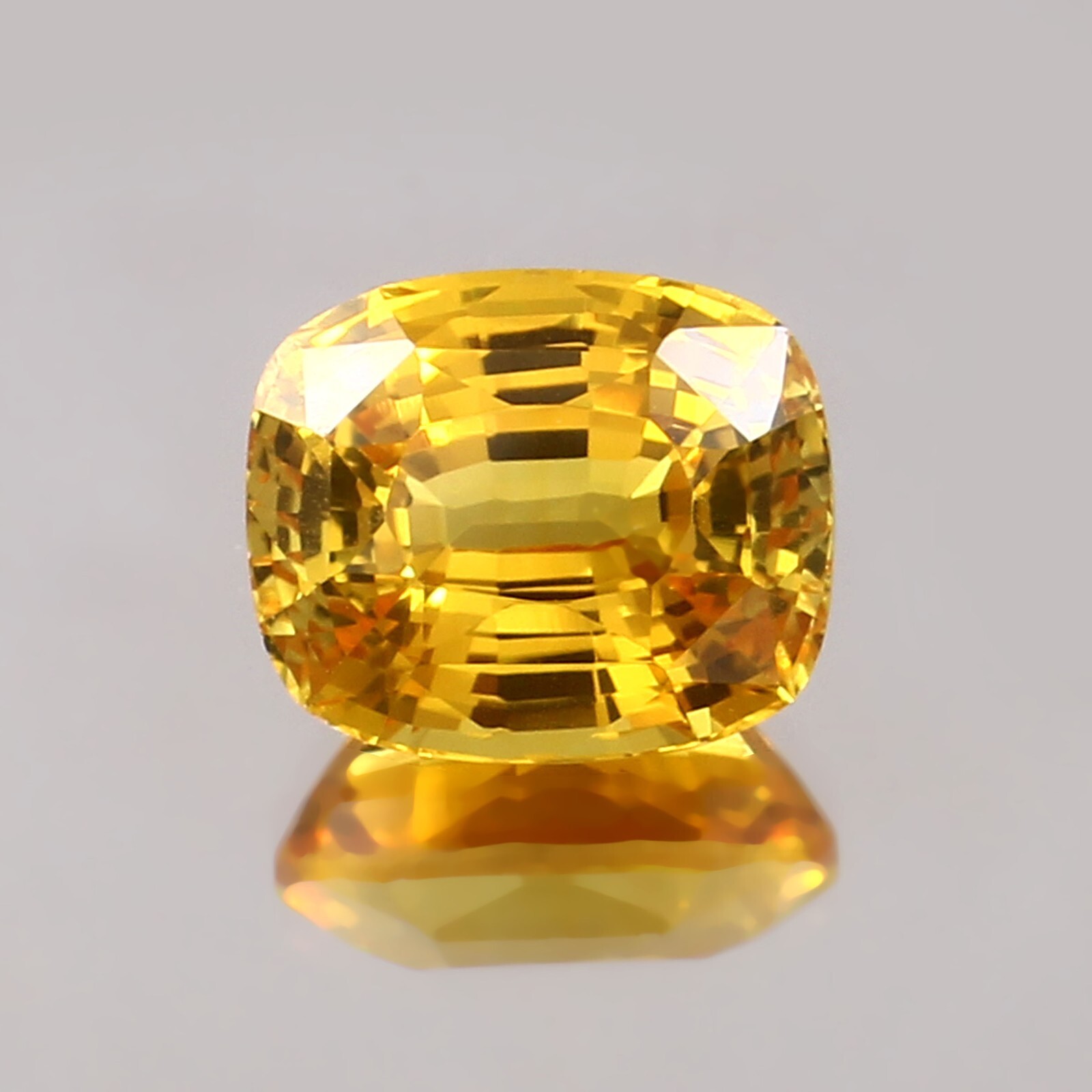 AAA Natural Flawless Ceylon Yellow Sapphire Cushion Loose Gemstone Cut 12×10 MM