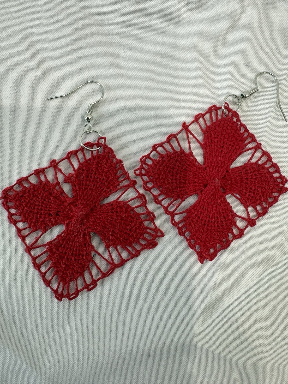 Handmade Red Thread Square Flower Dangle Earrings, French Wire Closure