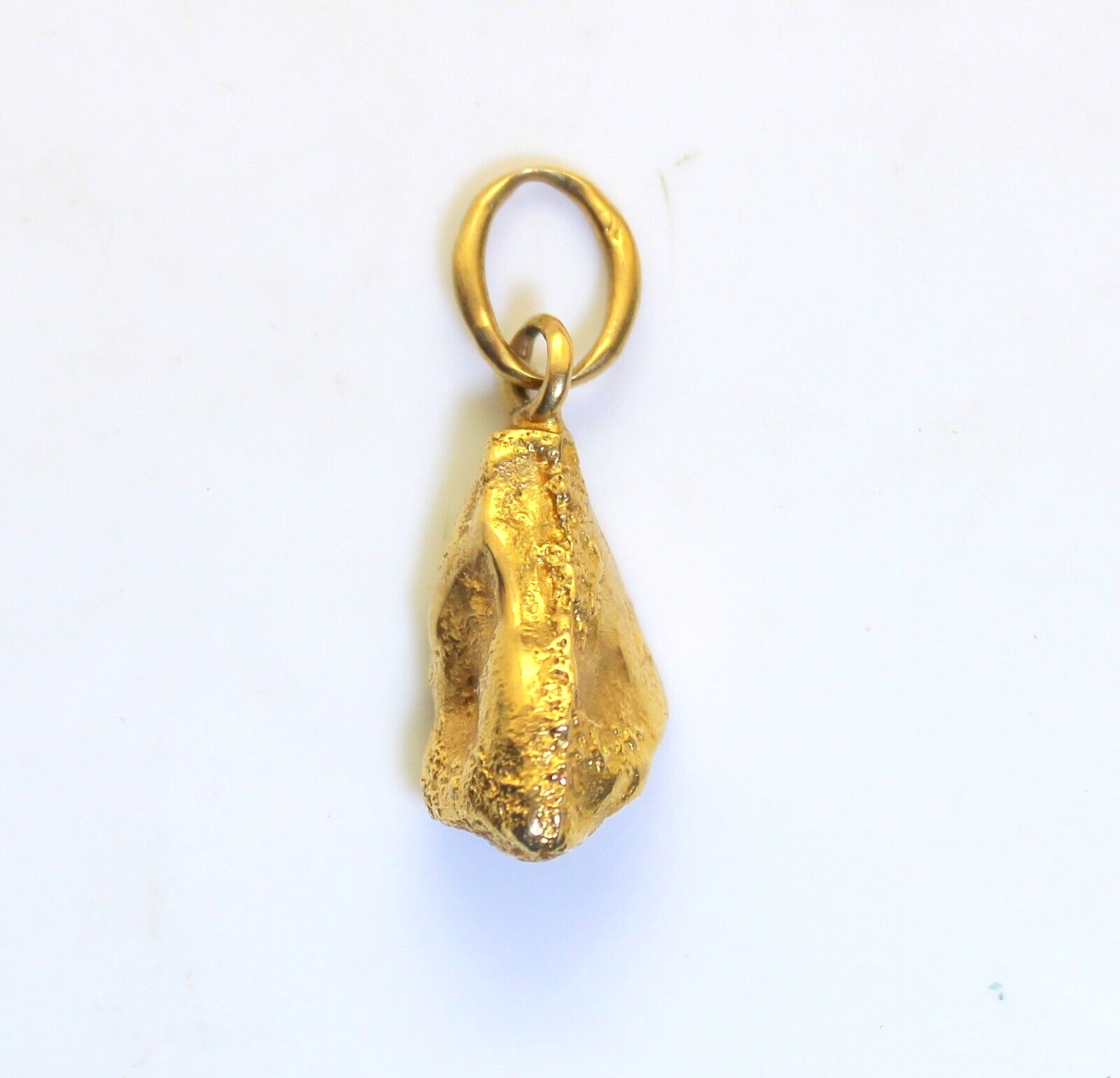 Gorgeous Vintage 18K-20K Gold Nugget Style Pendant, 5.3 Grams