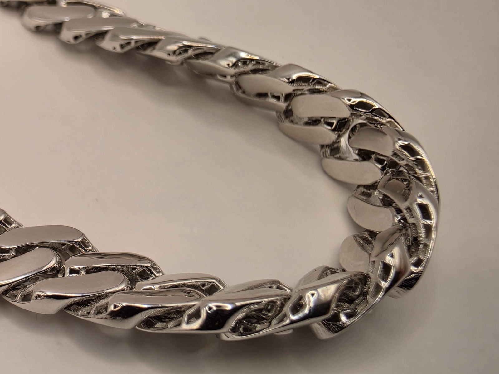 Solid 925 Sterling Silver Miami Cuban Link Bracelet 8.5mm Mens Heavy Curb Chain