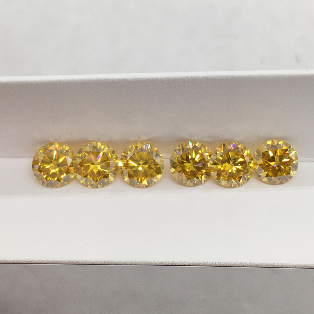 Excellent D Color VVS1 Round Cut Moissanite Loose Gemstones with GRA Certificate