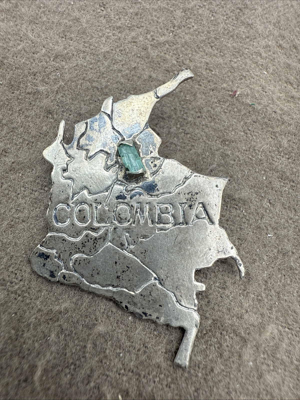 Vintage .900 Sterling Silver and Green Stone Colombia Brooch/Pin