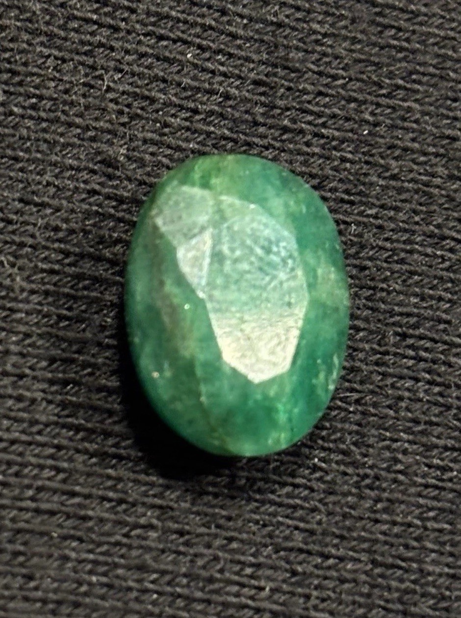 7.3ct Green Emerald / Beryl Oval Faceted Heavily Included