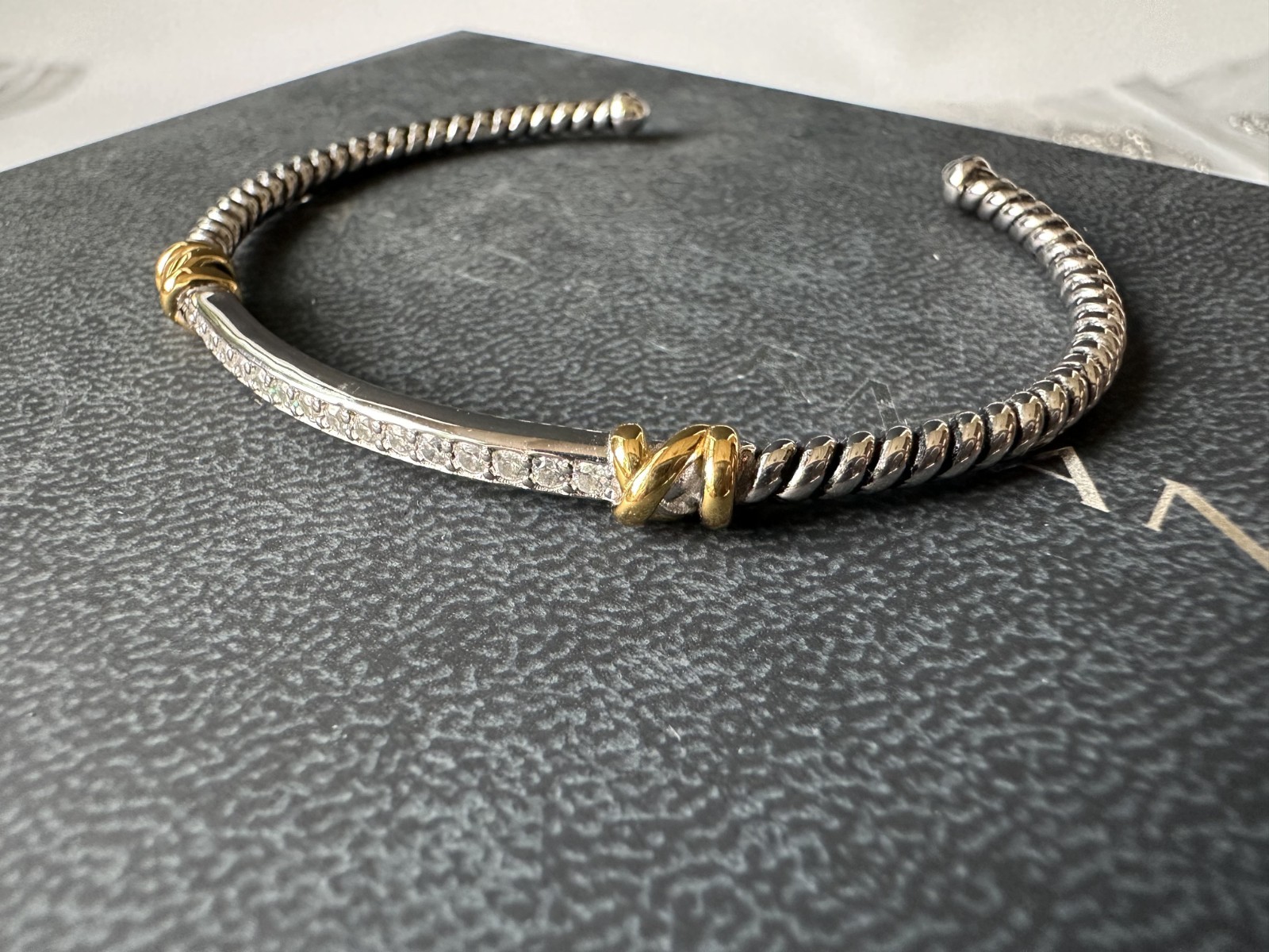 David Yurman Classic Cable Two Tone 925 Silver 18K Gold Diamond Cuff Bangle 21cm
