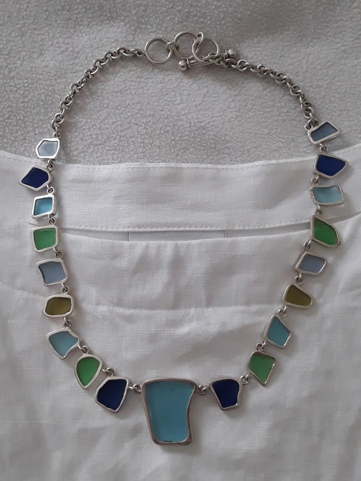 Beautiful Beach Glass Colored Silver Bezeled 18″ Adjustable Summer Necklace