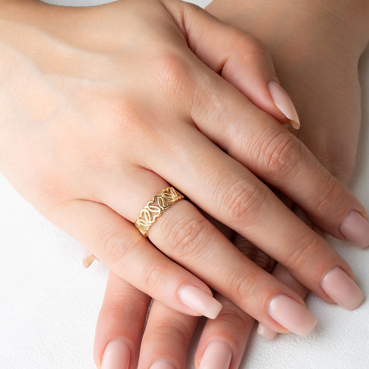 Gold Interlocking Hearts Love Band Ring (Available in Yellow/Rose/White Gold)