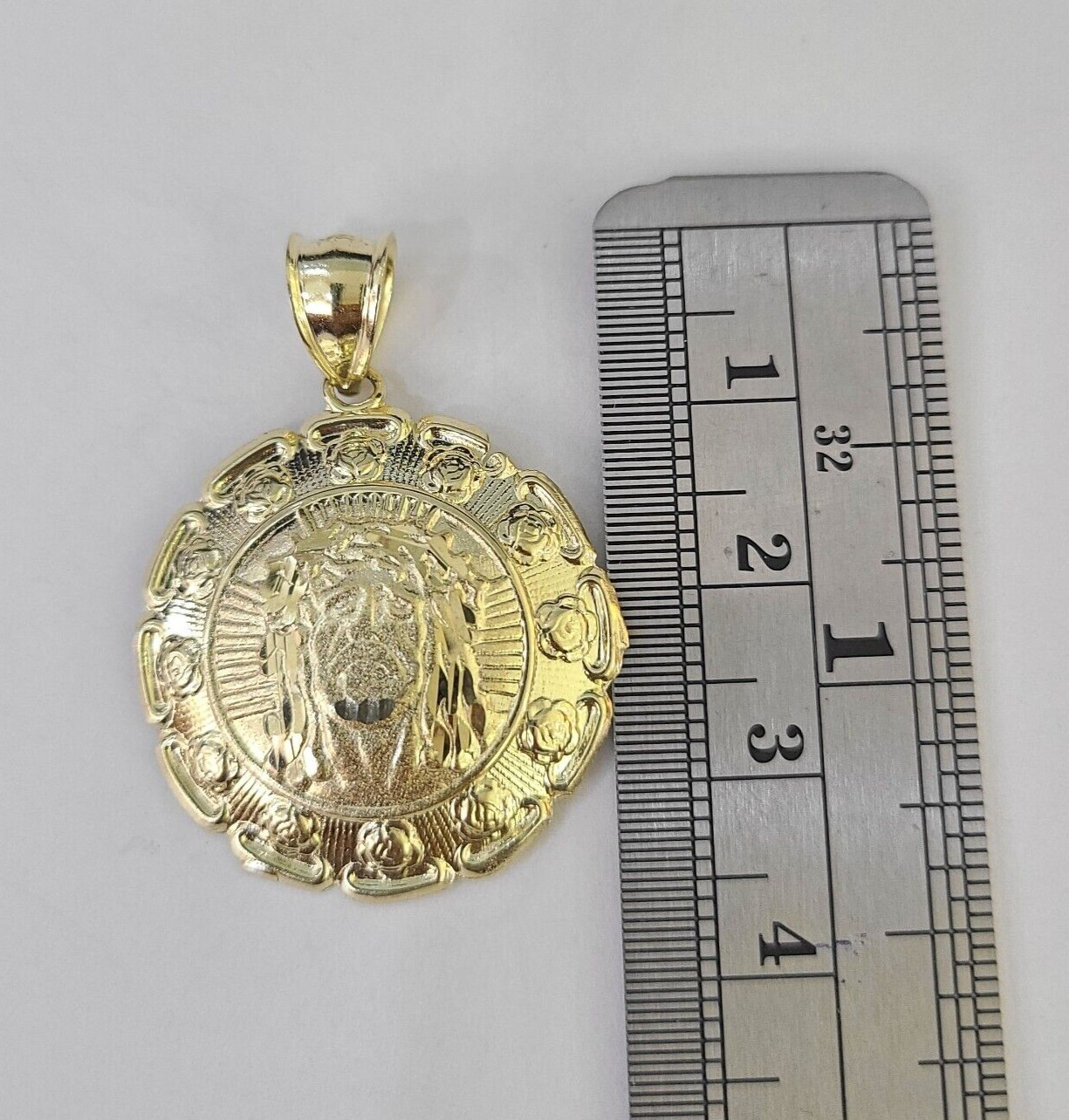 Real 10K Jesus Pendent Charm 10kt yellow Gold 1″