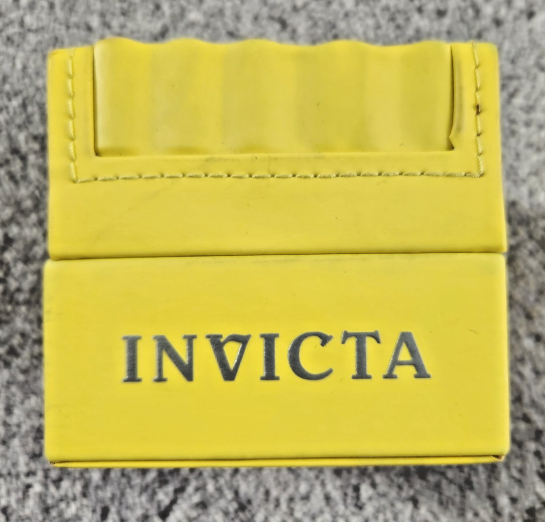 Invicta Specialty Model 5772 Men’s Quartz Stainless Steel Watch