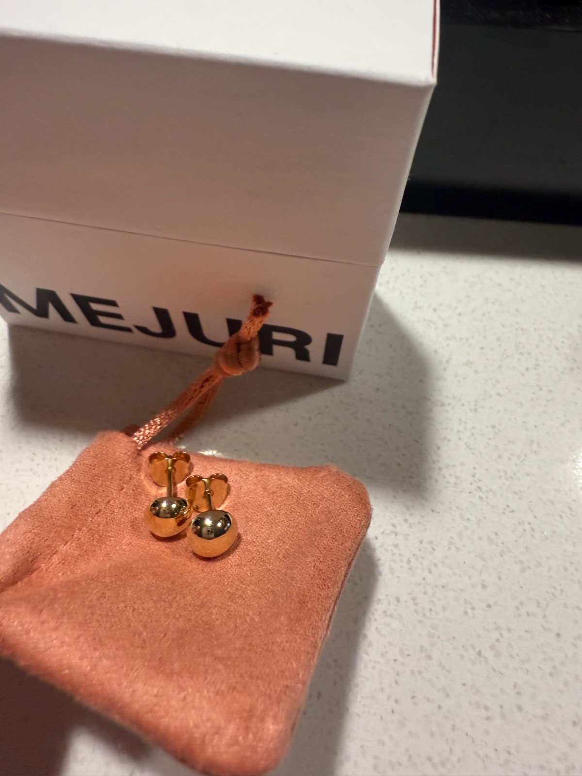 Brand New Mejuri Button Stud Earrings 18K Gold Vermeil