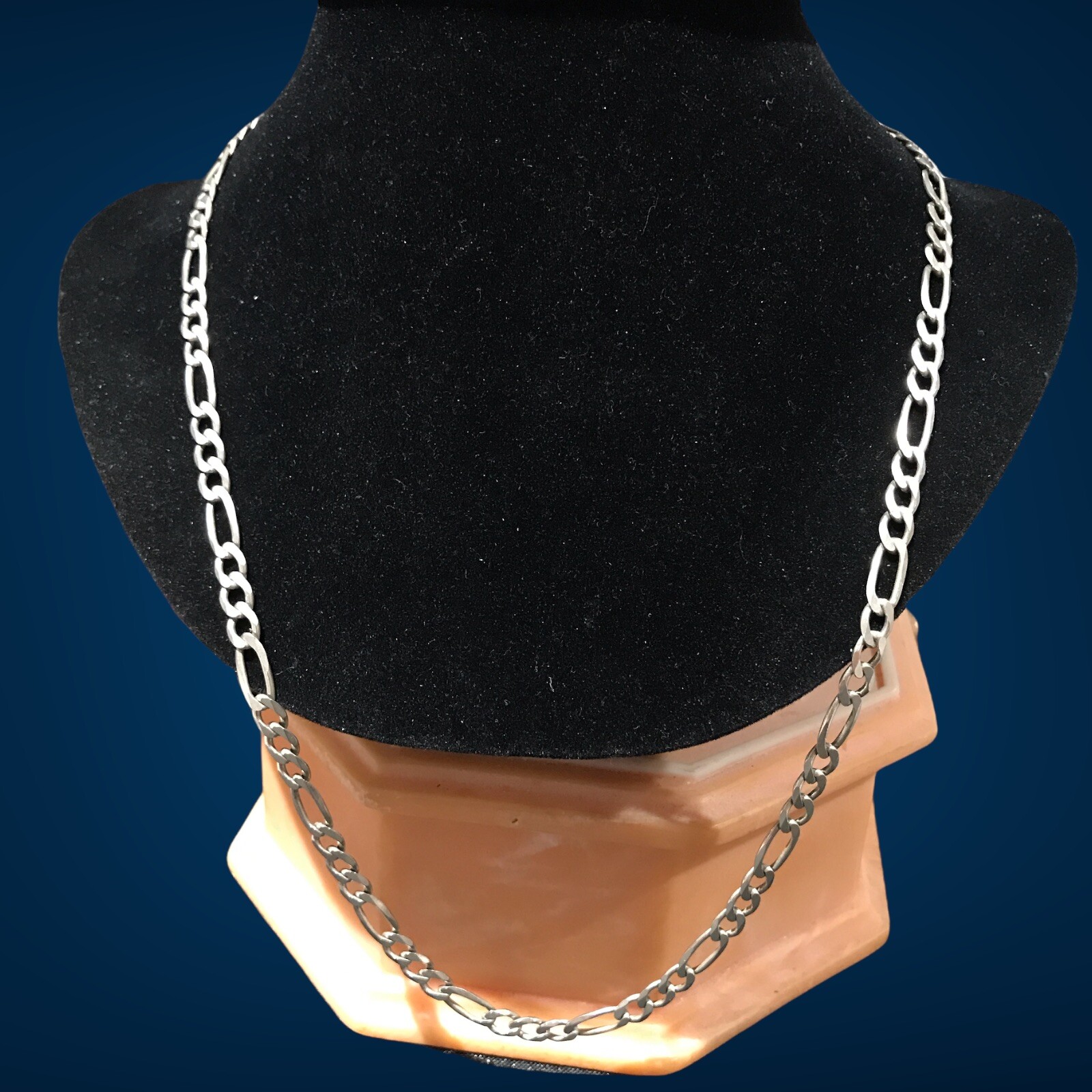 sterling silver Made In Italy figaro chain 22.5 Grams 24” Chain Necklace