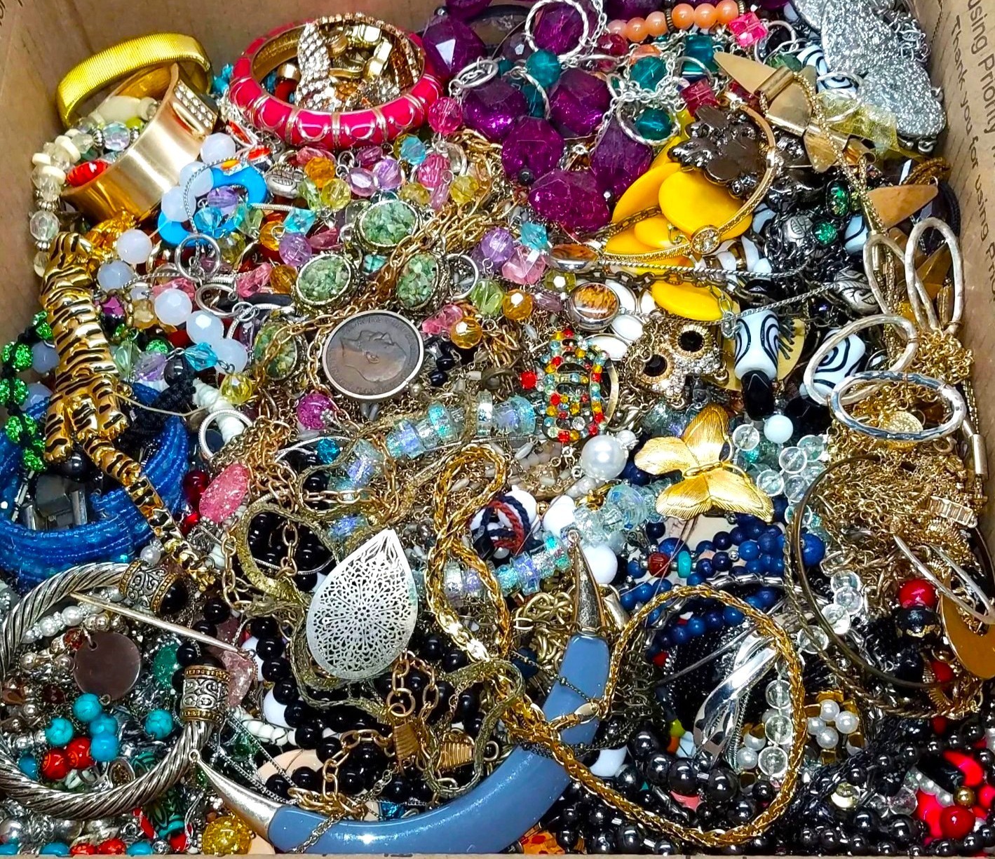 Tangled Jewelry Lot 3 Lbs Unsorted Unsearched Vintage & Modern Junk & Resale