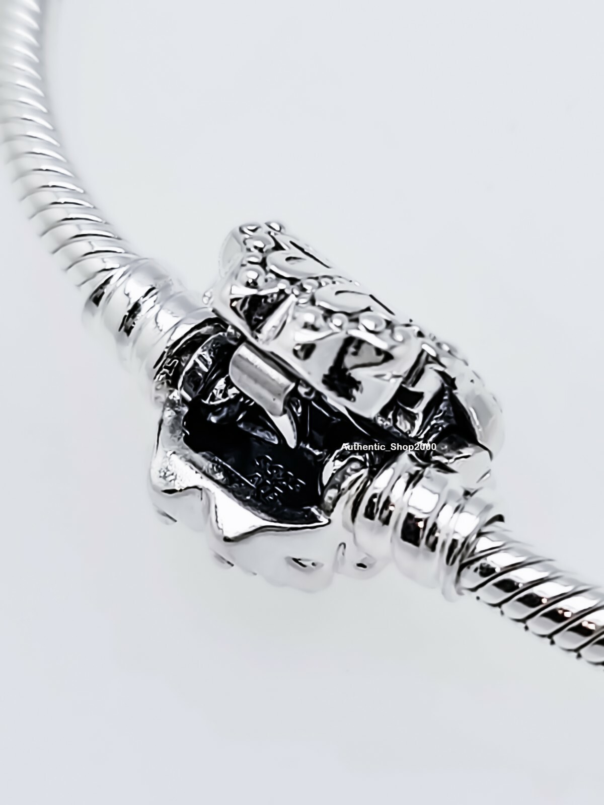 NEW 100% Authentic PANDORA 925 Butterfly Clasp Snake Chain Bracelet 590782C01