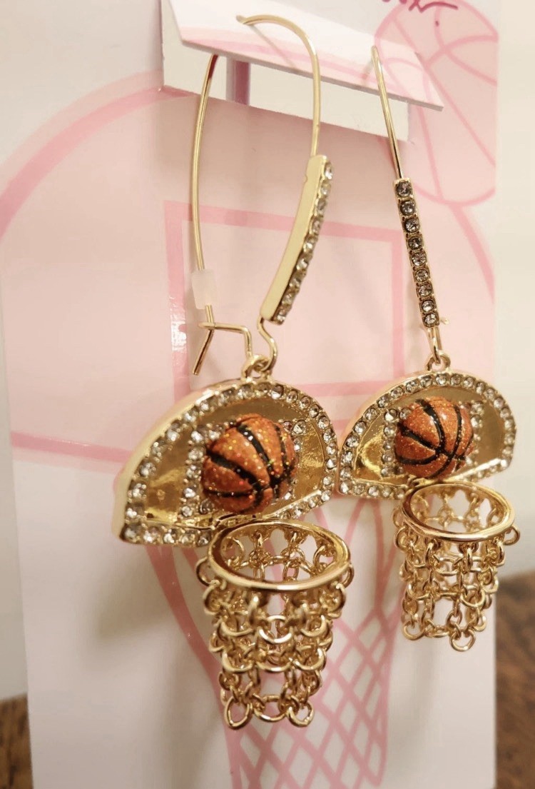 Betsey Johnson Earrings Nothing But Net Basketballs Gold Tone Chains Hooks NWT
