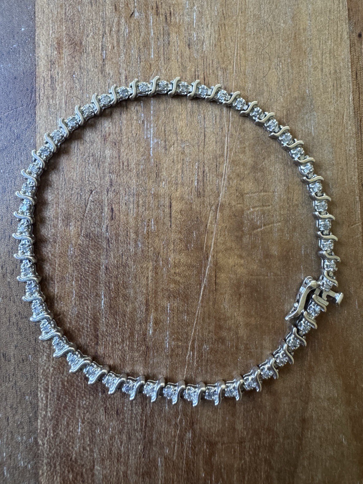 Natural Diamond Tennis Bracelet 10K