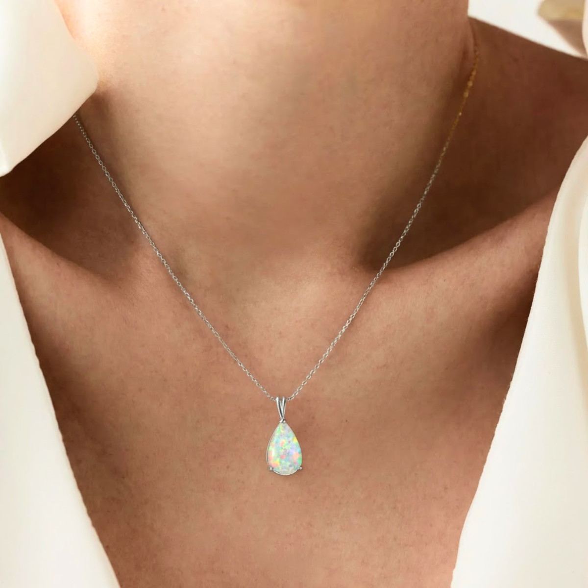 Delicate Fire Opal Women’s Chain Necklace Healing Gemstone Pendant Choker Gift