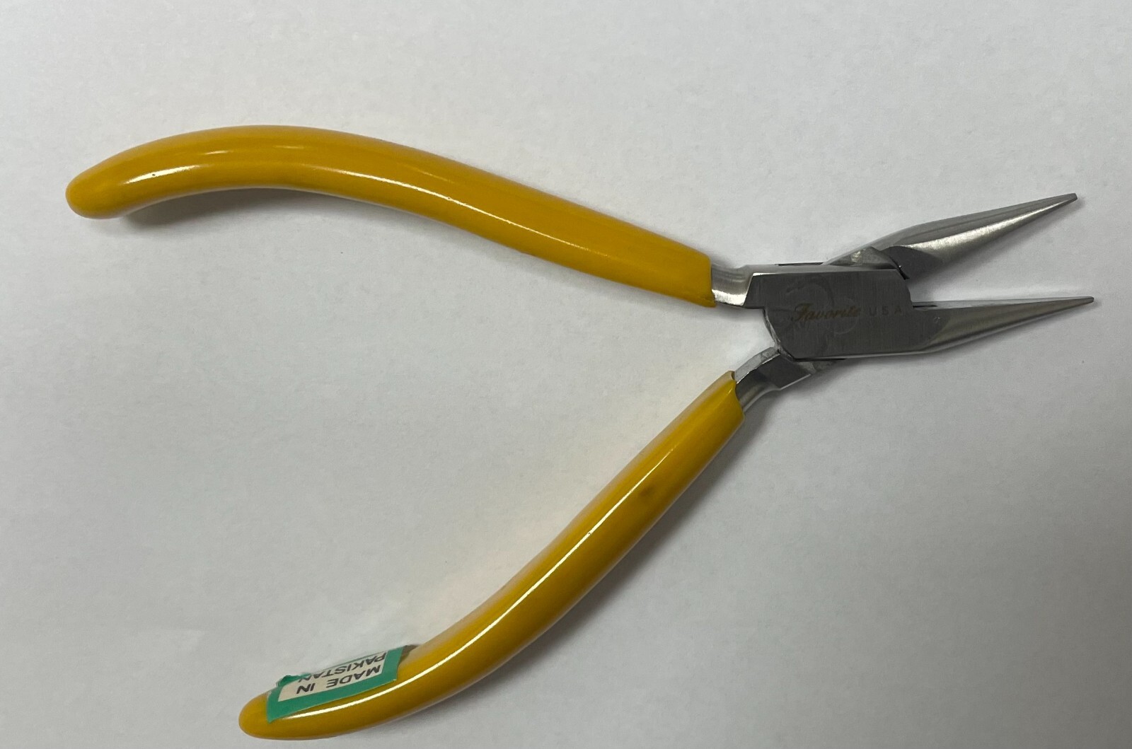FavoriteUSA JEWELERS PRECISION CHAIN NOSE PLIER SMOOTH JAWS 5″