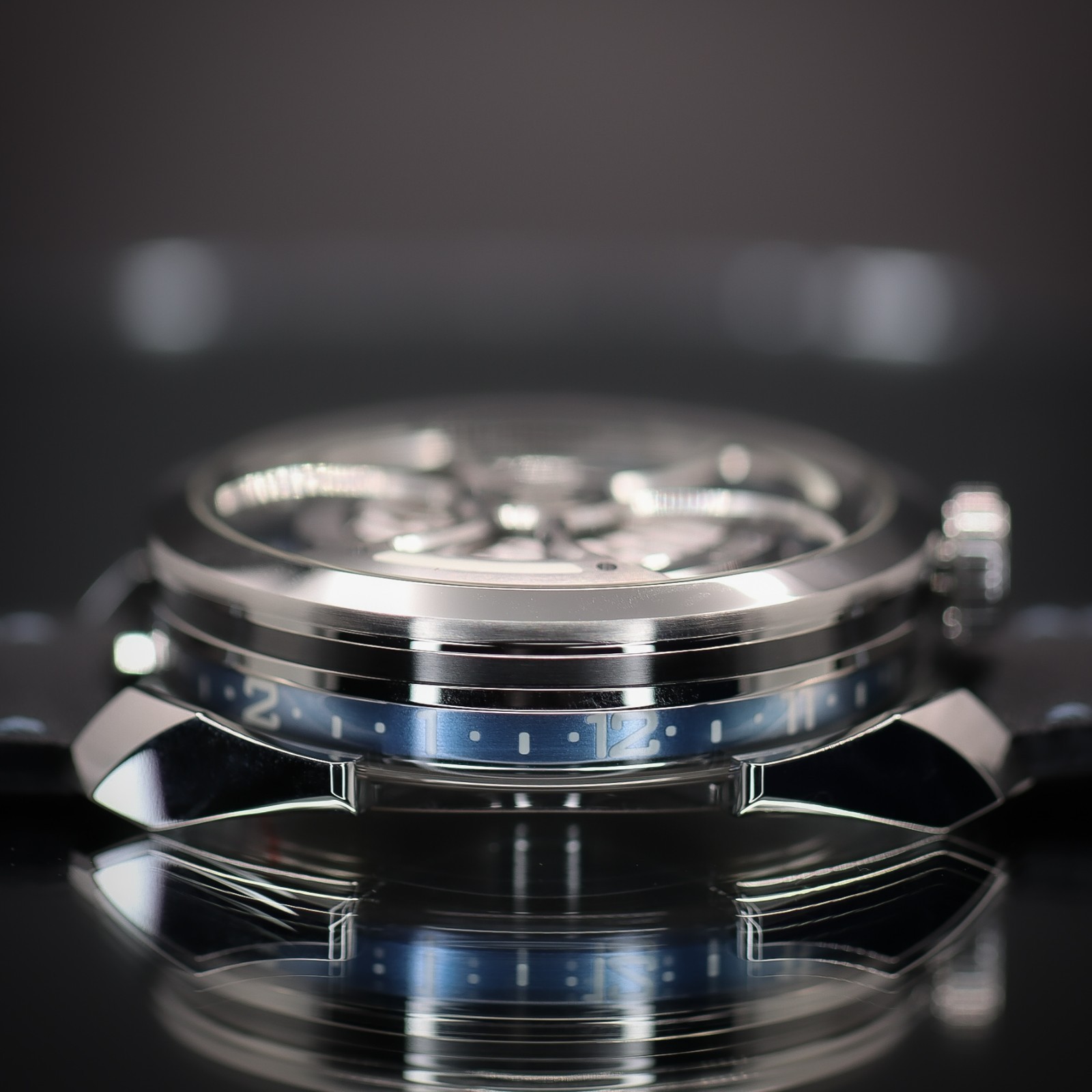 M.A.D. EDITIONS M.A.D.1S “Ice Blue” | Stainless Steel | Ref. M.A.D.1S | Full Set