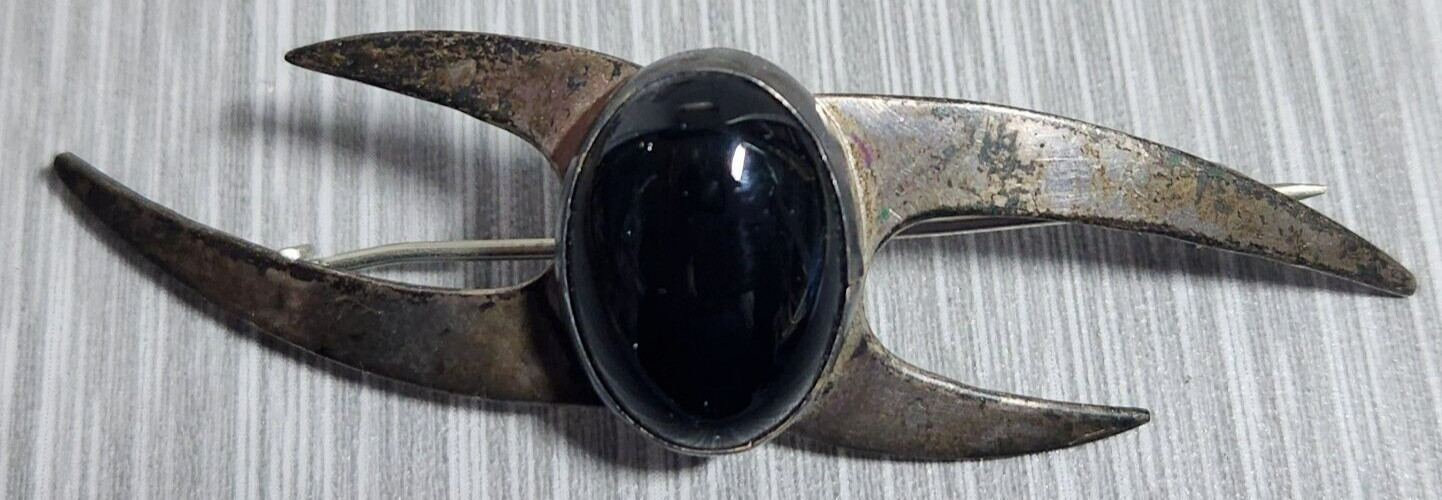 Vtg Black faux Onyx Modernist Pin Brooch 2 3/4″ NO MAKERS MARK silver tone Hat