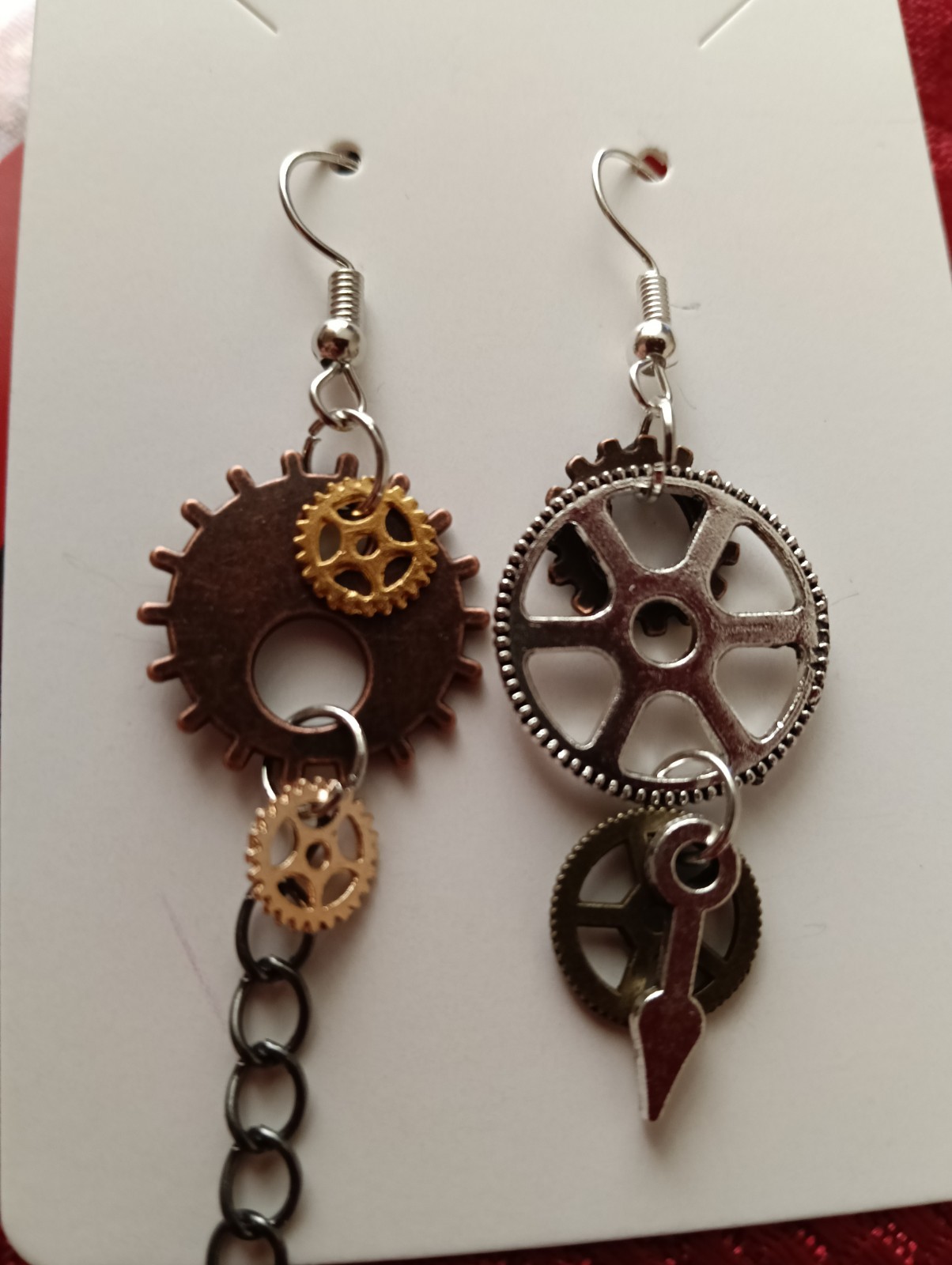 2 x fancy dress Wire Mismatched Handmade Steam Punk Cog Novelty Dangling Earring