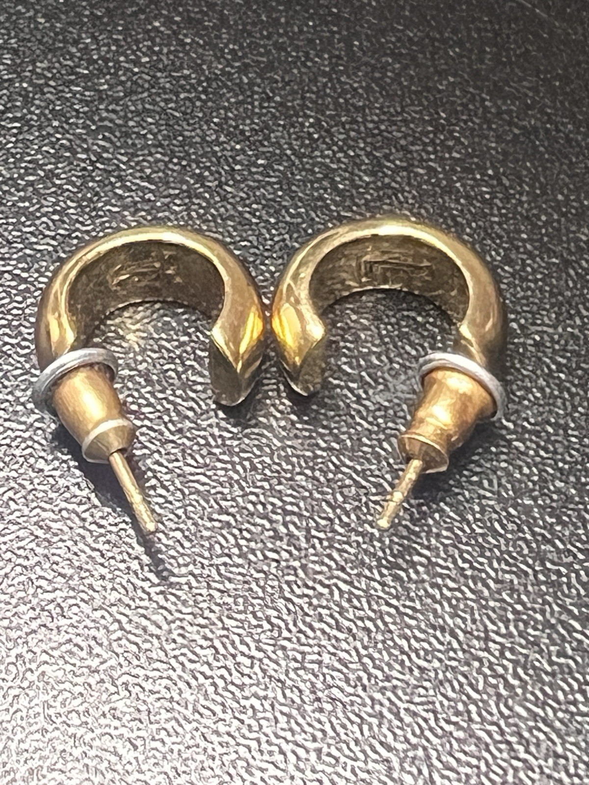 Ralph Lauren Solid 14K Gold Huggie Hoop Earrings Signed RL