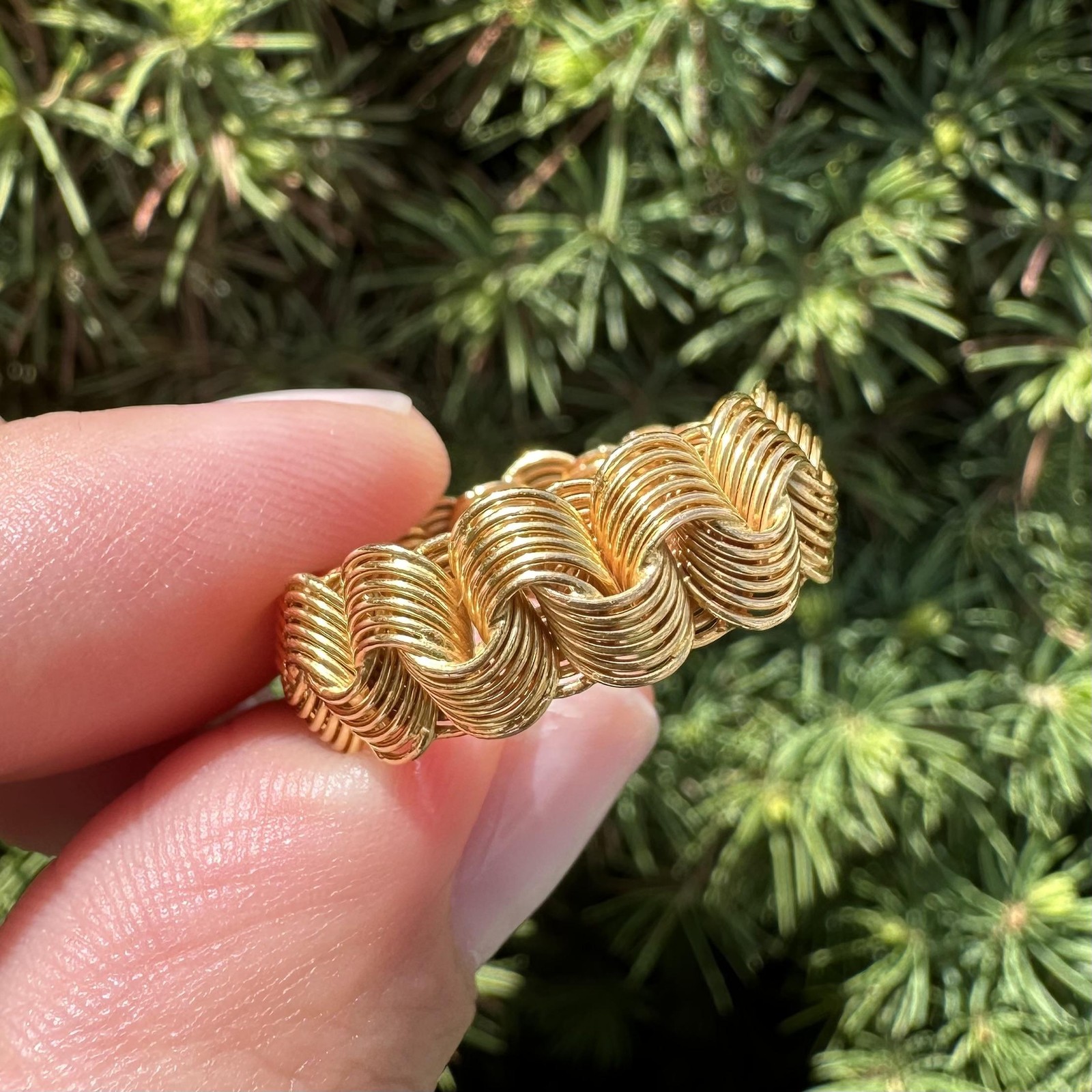 18k Yellow Gold 7.8mm Wide Multi Interlocking Wire Weave Band Ring