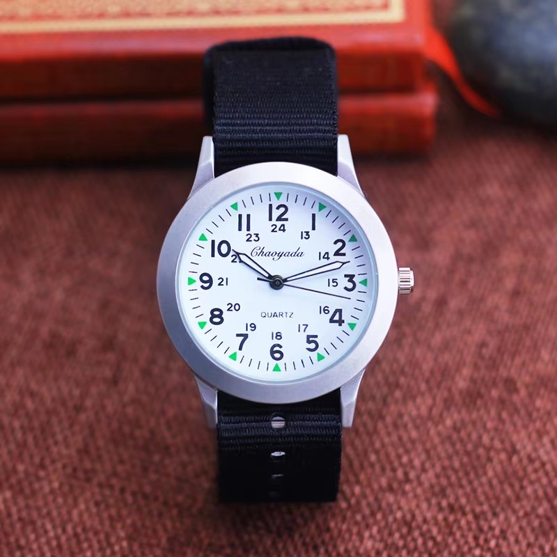 Boys Kids Analog Quartz Wristwatch Stainless Steel Fashion Watch Gift