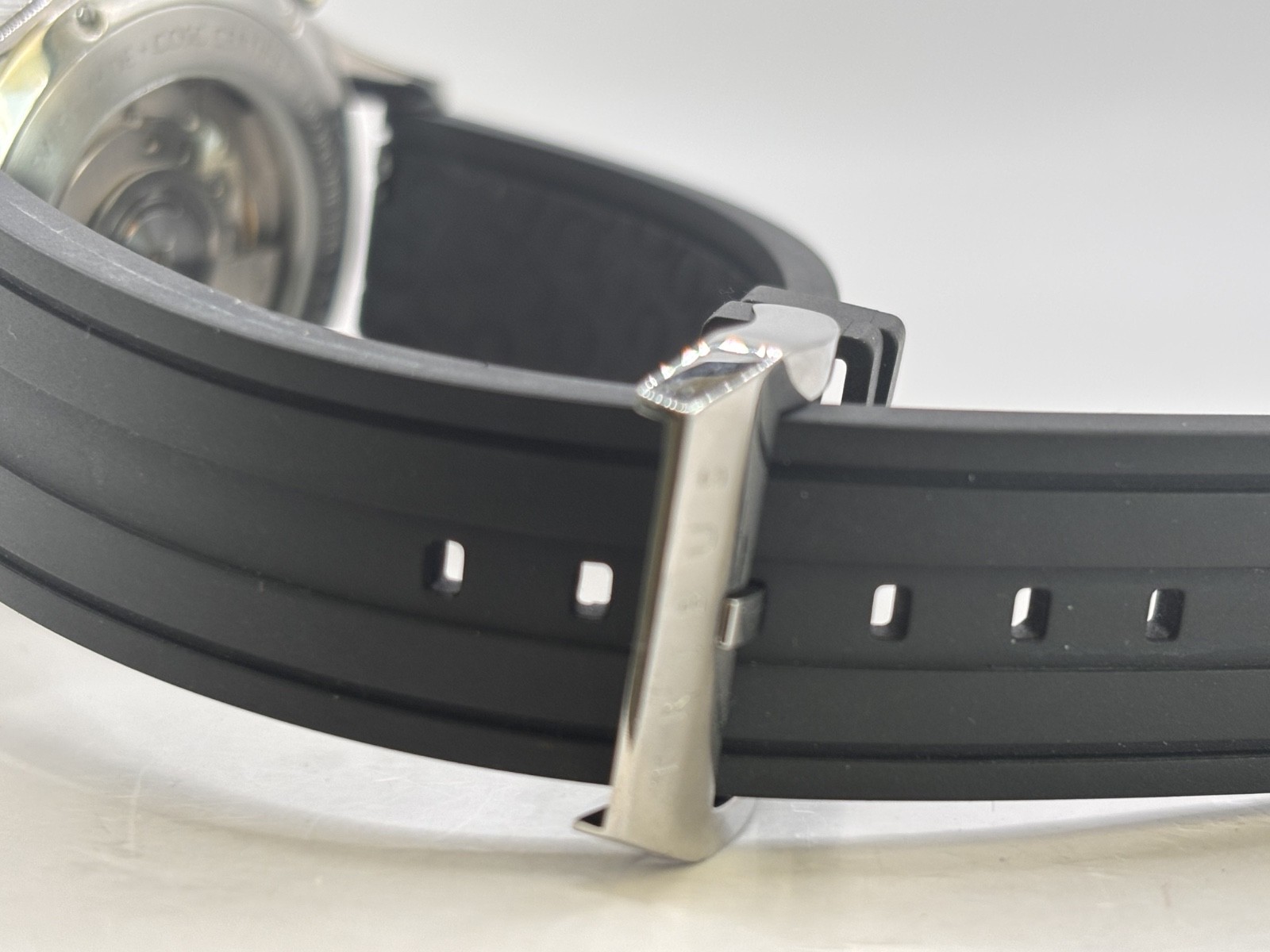 Tribus TRI-02 GMT (undated) (SH005)