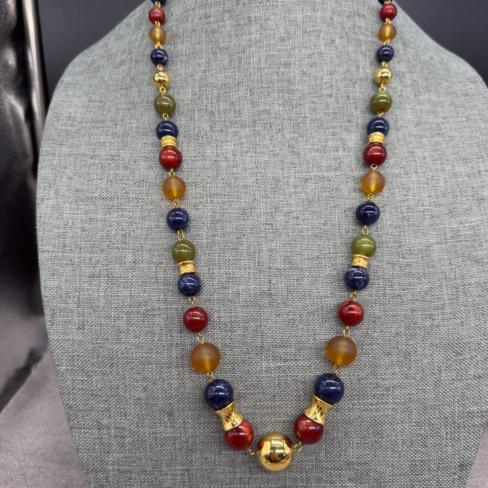 Vintage Necklace Acrylic Lucite Beads Gold Tone Accents 29 Inches